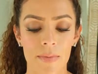 Hide &amp; Heal Camouflage Foundation